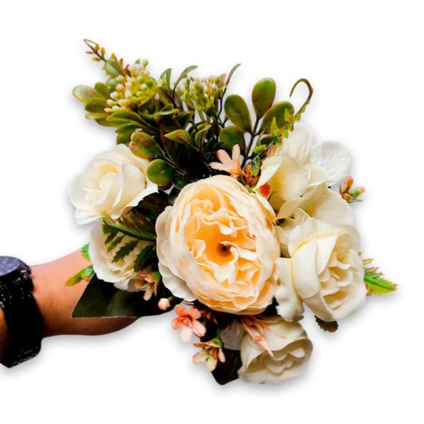 rosas envejidas blancas