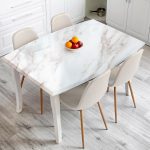 vinilo adhesivo marmolizado en mesa